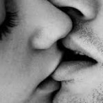 Los besos que más excitan a los hombres